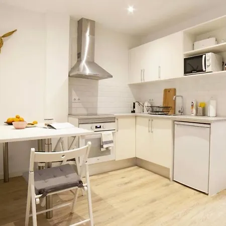 Chic Ramblas Apartment *
